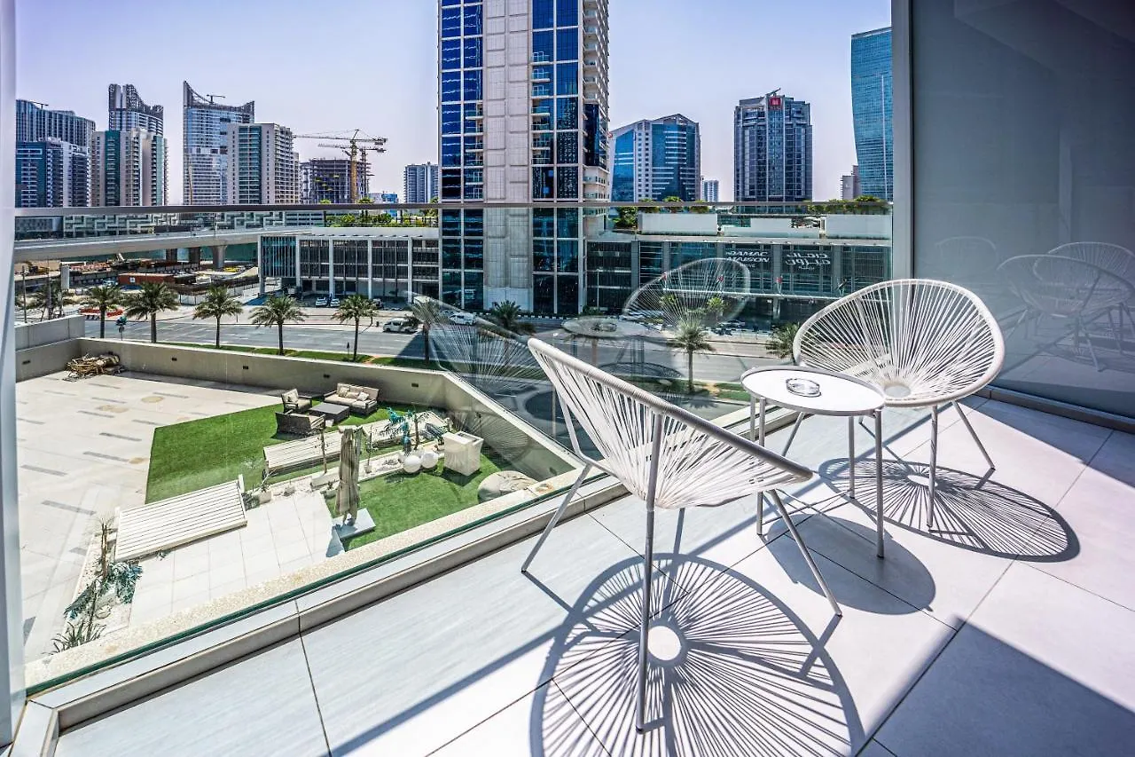 Stylish Studio In Marquise Square Tower Dubai