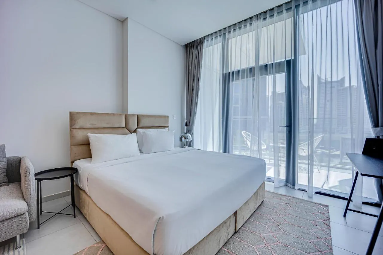 Stylish Studio In Marquise Square Tower Dubai