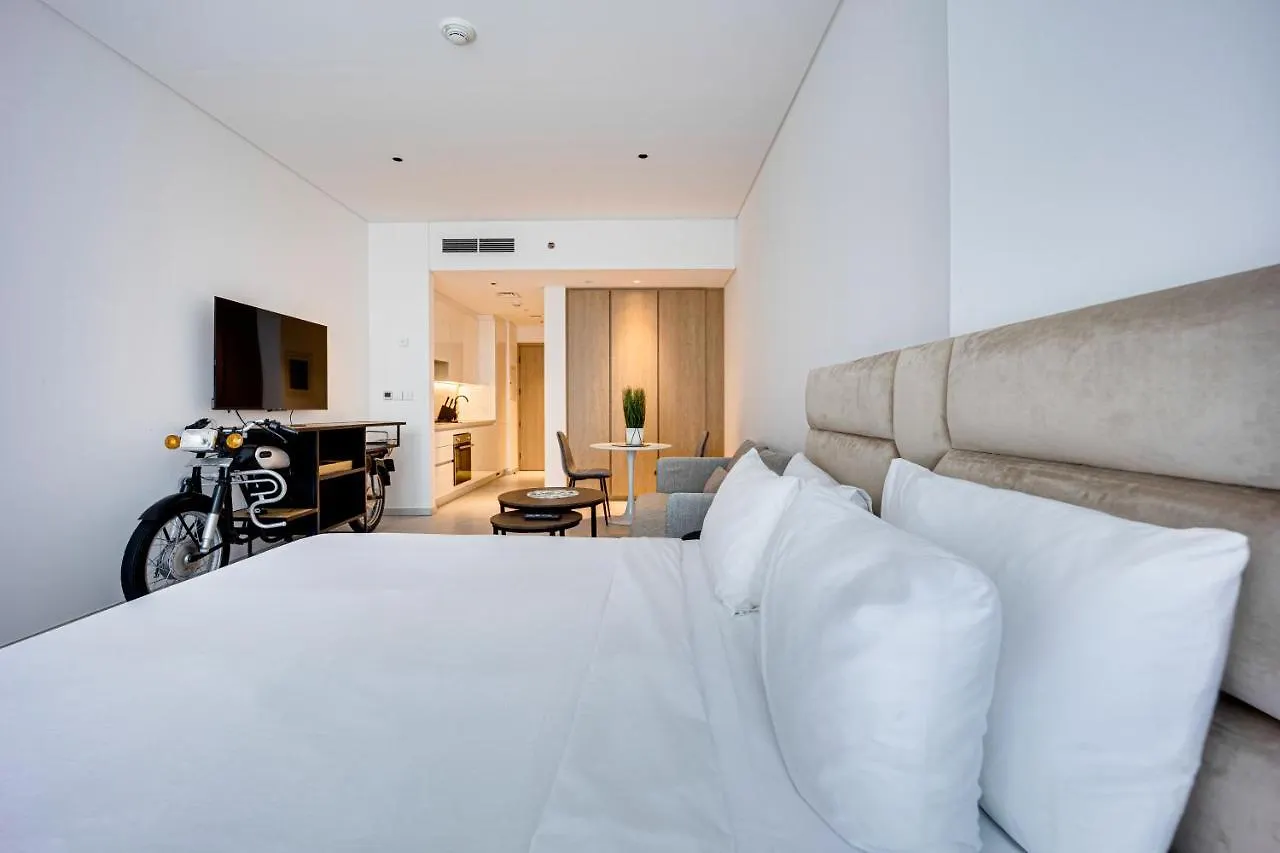 Apartment Stylish Studio In Marquise Square Tower Dubai